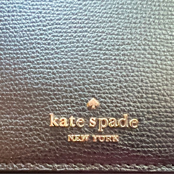 Like new Kate Spade wallet - Picture 3 of 3